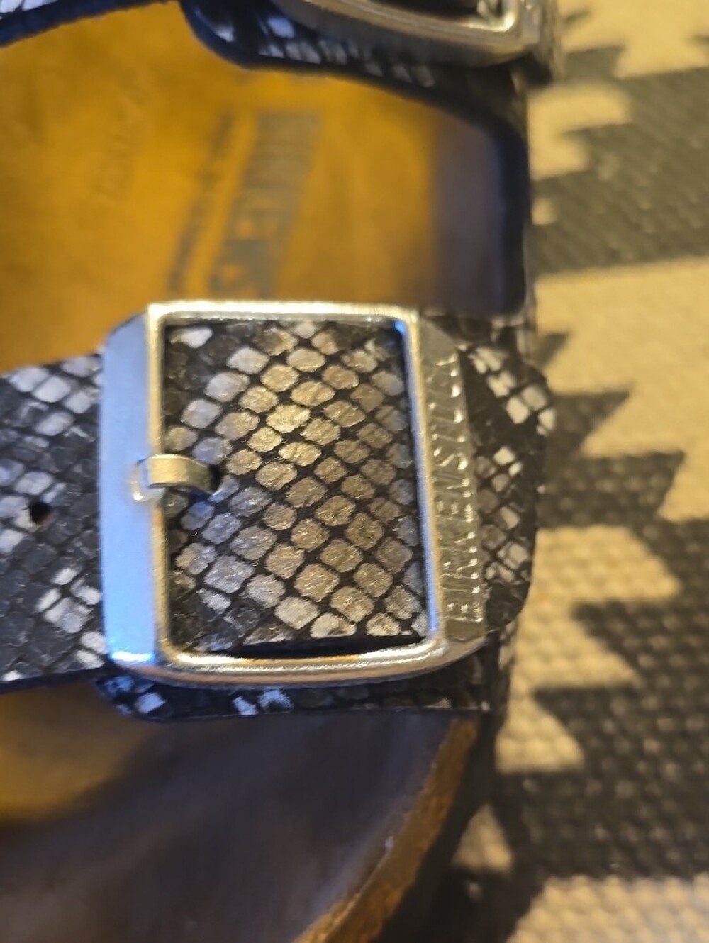 Birkenstock Woman 6.5/7 Snake-Print Silver Black Sandals - Picture 3 of 6